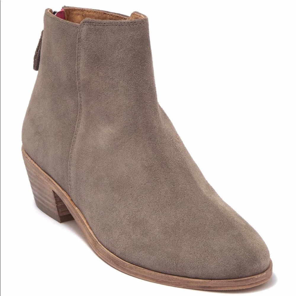 Joules Taupe Ankle Boots. New